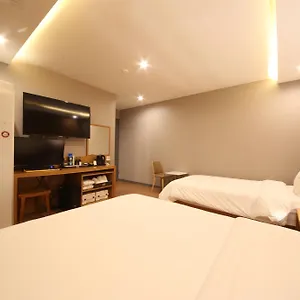 Prima Hotel